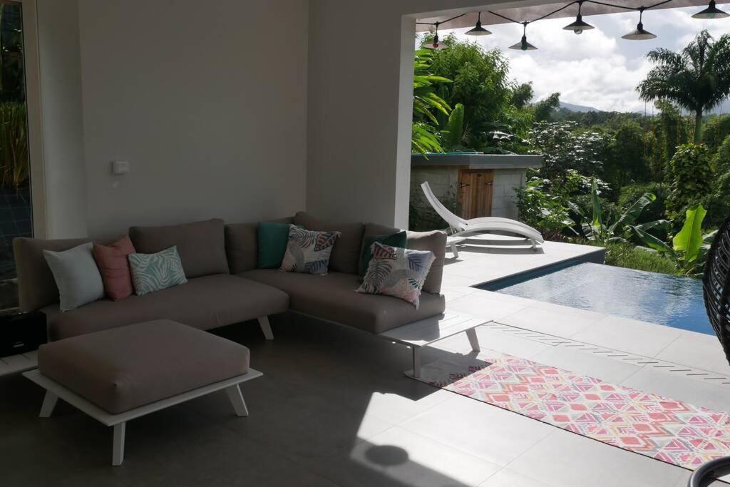 Villa Kumquat, avec piscine Clévacances 4 clés Petit-Bourg Esterno foto