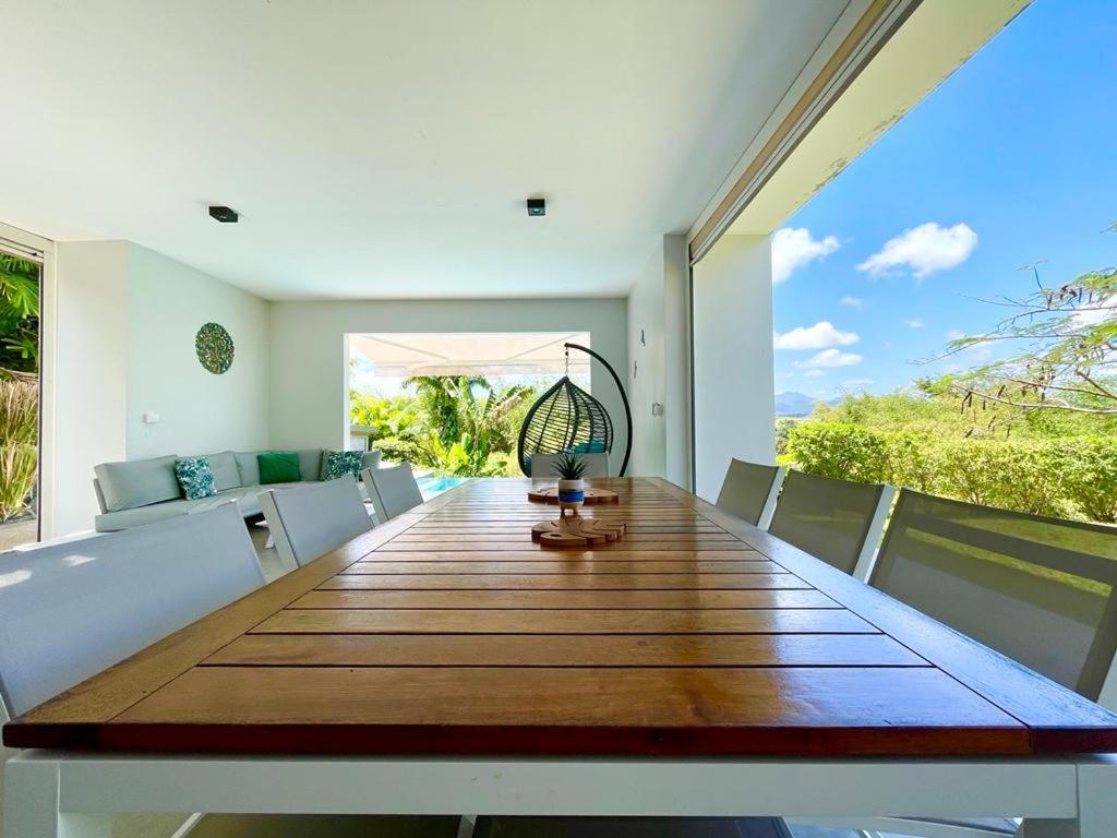 Villa Kumquat, avec piscine Clévacances 4 clés Petit-Bourg Esterno foto