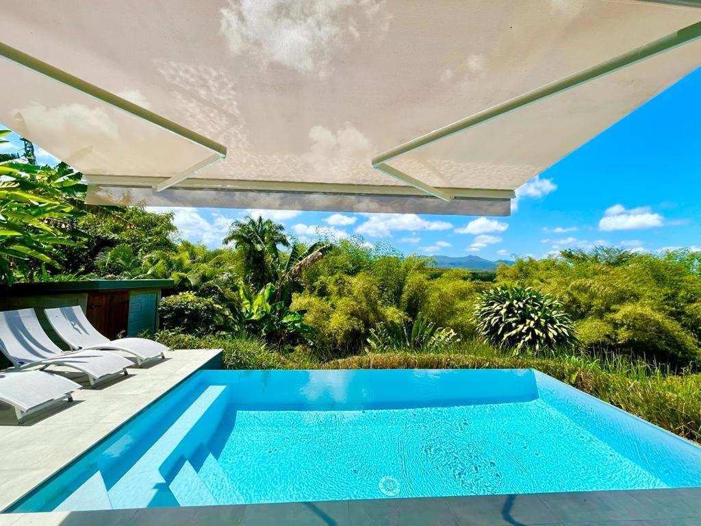 Villa Kumquat, avec piscine Clévacances 4 clés Petit-Bourg Esterno foto