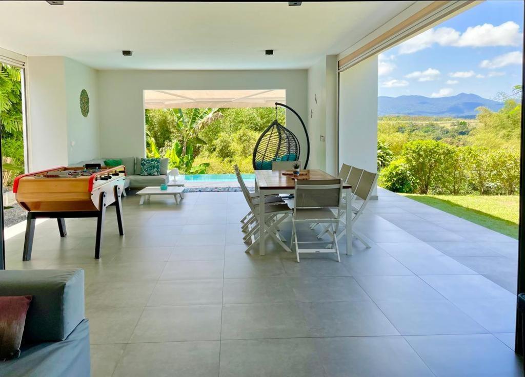 Villa Kumquat, avec piscine Clévacances 4 clés Petit-Bourg Esterno foto