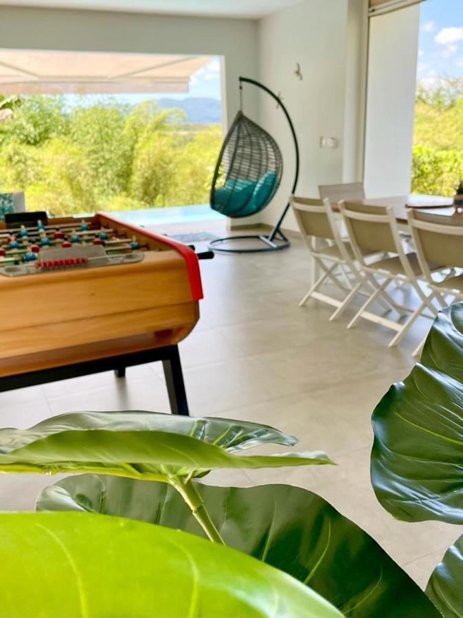Villa Kumquat, avec piscine Clévacances 4 clés Petit-Bourg Esterno foto